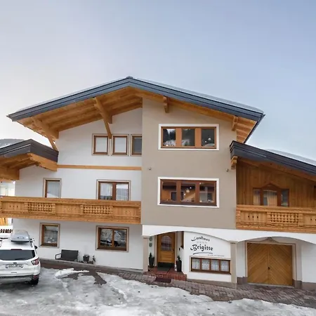 Brigitte Флахау