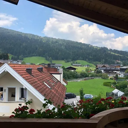 Bed & Breakfast Brigitte Flachau